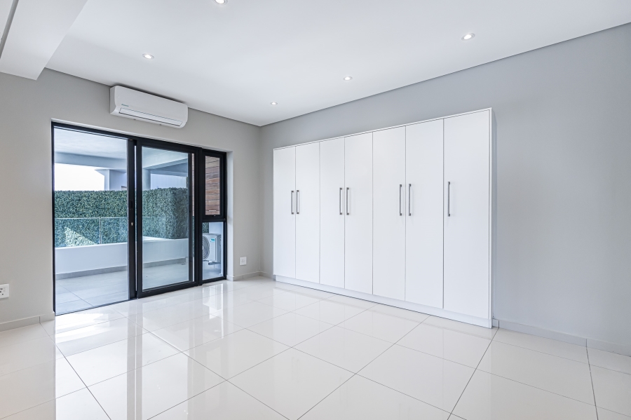 To Let 3 Bedroom Property for Rent in Camps Bay Western Cape